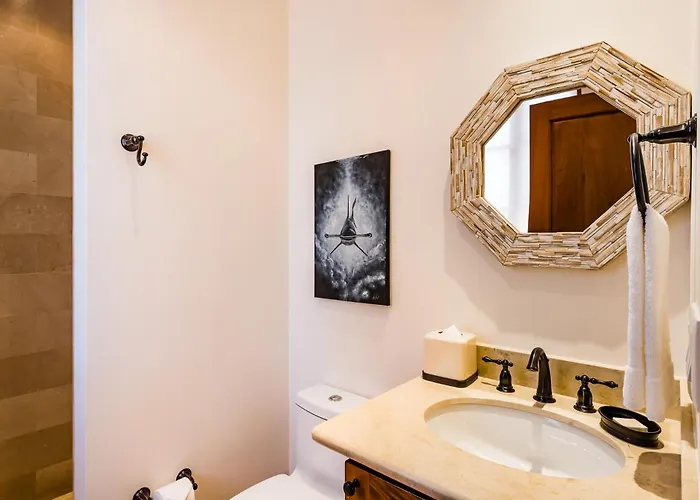 Catalinas Doorway 4*
