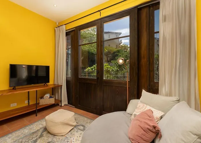Catalinas Doorway Hotel 4*